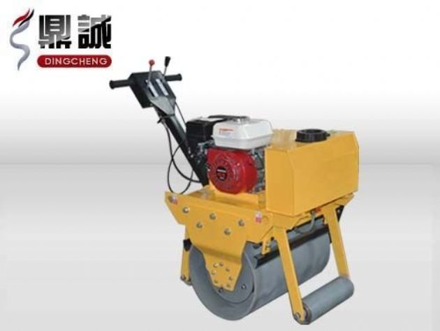 點(diǎn)擊查看詳細信息<br>標題：輕型手扶式單鋼輪壓路機 閱讀次數：12323