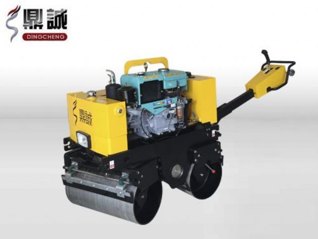 點(diǎn)擊查看詳細信息<br>標題：DC-840-I全液壓手扶雙鋼輪壓路機 閱讀次數：14067