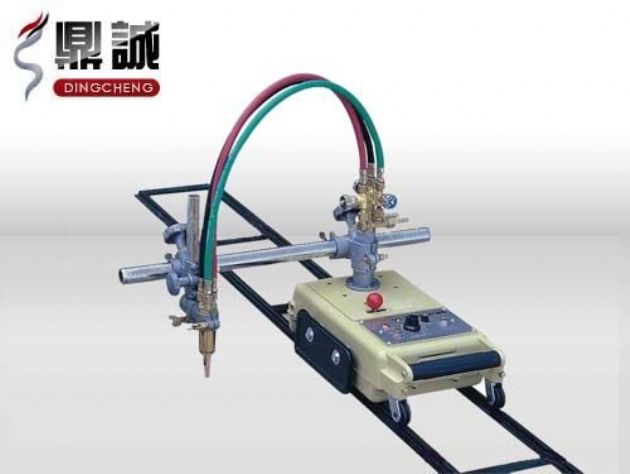 點(diǎn)擊查看詳細信息<br>標題：半自動(dòng)火焰切割機 閱讀次數：4240
