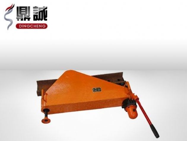 點(diǎn)擊查看詳細信息<br>標題：垂直液壓彎軌機 閱讀次數：4224