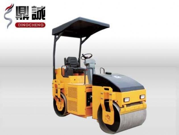 點(diǎn)擊查看詳細信息<br>標題：3噸全液壓雙鋼輪壓路機 閱讀次數：12982