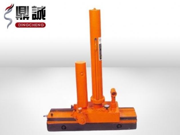點(diǎn)擊查看詳細信息<br>標題：機車(chē)落軌復位機 閱讀次數：4463